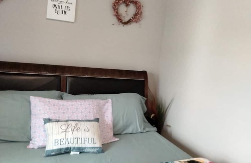 Social Circle Casa | My beautiful SwanAcre in a historical small town called Social Circle GA.