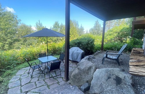 Mont-Tremblant Condominio | Ski IN/ Ski OUT Lovely condo on the mountain.