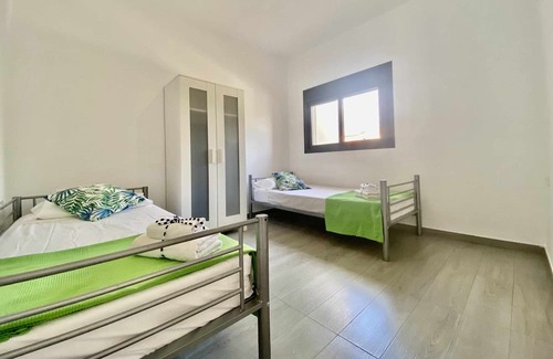 Vilanova I la Geltru Casa | Dora house with pool by HCLUB Agency