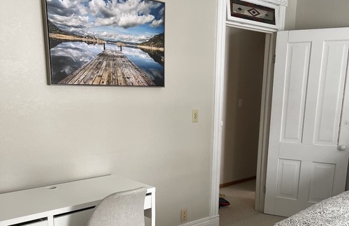 Midway Casa | SPACIOUS ONE BEDROOM IN HAMLINE-MIDWAY AREA