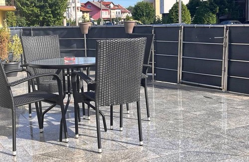 Zapresic Apartamento | Turbo - With Terrace, AC & Wifi - A1