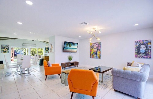 Delray Beach Casa | Blissful Retreat: Yard, Plunge Pool, Canal Access