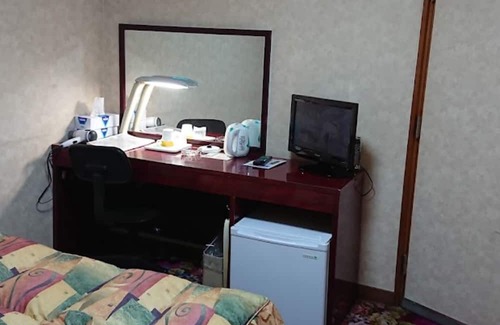 Mihara Casa | Twin room nonsmoking 3 minutes on foot from J / Mihara Hiroshima