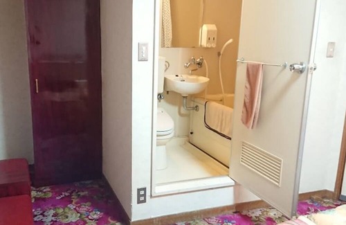 Mihara Casa | Twin room smoking 3 minutes on foot from JR Mi / Mihara Hiroshima
