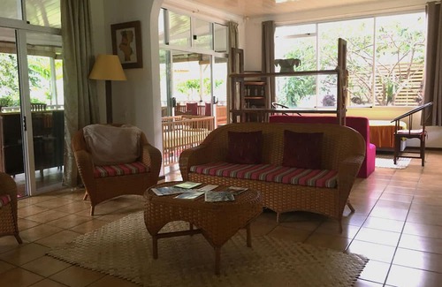 Pirae Casa | TAHITI - Bungalow Honey Moon