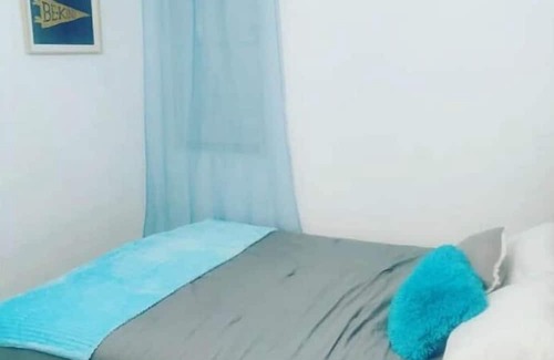 Levittown Apartamento | 2 room apt, near the beach.