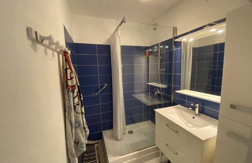 Le Couchant Apartamento | Beau 4 bed 1er ligne Vue Mer au Couchant, Air-conditioned, Parking