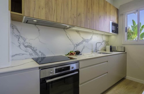 Centro de Sitges Apartamento | Sitges Spaces Mediterranean Penthouse-2 B.R. / 2 Baths / Terrace- Up to 4 People