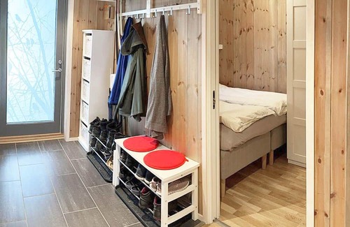 Myrkdalen Apartamento | 6 person holiday home in Vossestrand