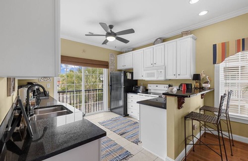 North Myrtle Beach Casa | Shealy's Seaclusion | 5 BR, 4 BA | Private Pool