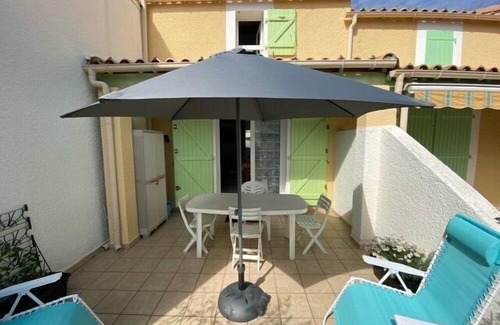 Le Grau-Du-Roi Casa | CHARMING LITTLE HOUSE WITH GARDEN AND PARKING GRAU DU ROI SLEEPS 6