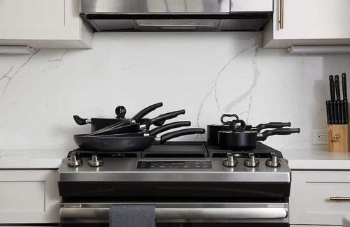 Central Business District Casa | Roami at The Brandywine | Pool | 6 Bed Combo PH