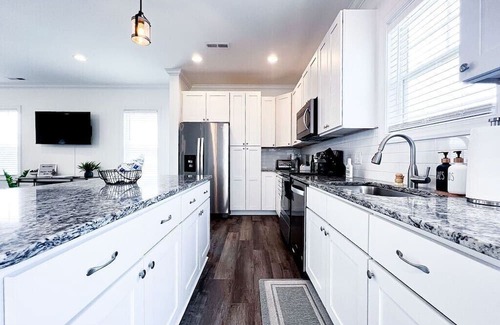 Wilmington Casa | Dual Homes, 8 Beds: A Double Delight in Wilmington!