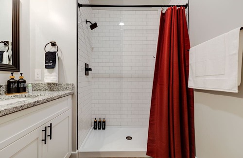 Nashville Apartamento | NEW Studio with 2 Beds 7 mins to Broadway