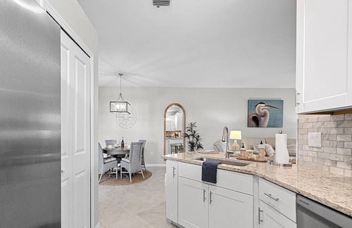Port Charlotte Casa | NEW Build! Beautiful Bonito Way - Luxury home nestled in El Jobean! Fishing, Beaches, Pier, Ramp