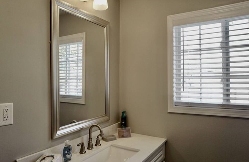Branson Theater District Casa | Townhome-colonial B
