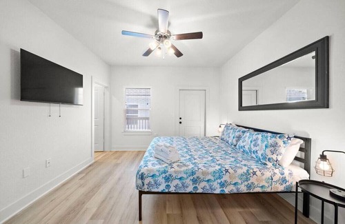 Galveston Casa | Big Blue|BeachBox| Near Everything!