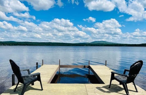 Le Haut-Saint-Francois Regional County Municipality Chalet De Esquí | Superb log cabin *Spa* *Waterfront*