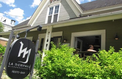 Magog Apartamento | Le Azur 535 - Memphremagog Beach