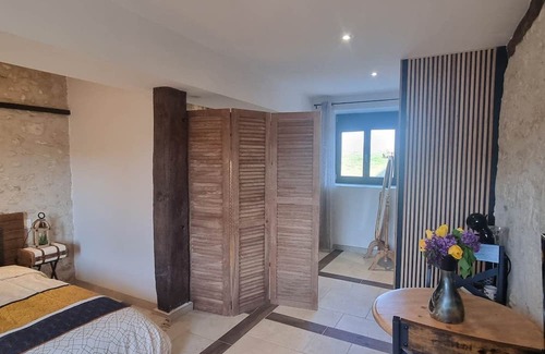 Orbigny Casa | Charming country gite near the BEAUVAL Zoo, close to numerous Châteaux.
