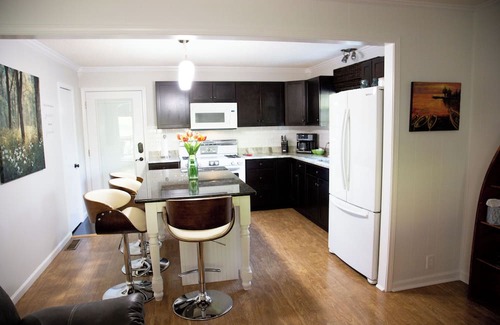 Smithville Cabina | Cedar Cabin with spa Near Center Hill