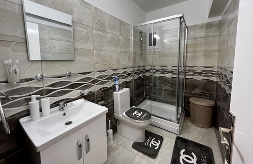 Trikomo Apartamento | Flat w Pool, Balcony 10 min to Beach in Iskele