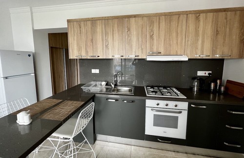 Trikomo Apartamento | Flat w Pool, Balcony 10 min to Beach in Iskele