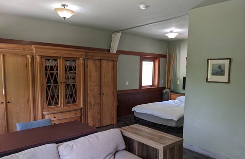Kingston Casa | Riverten Gameroom