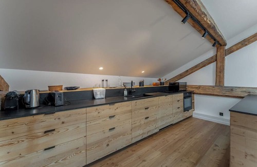 Praranger Chalet De Esquí | Chalet Mardinian - Four Bedroom Chalet, Sleeps 12