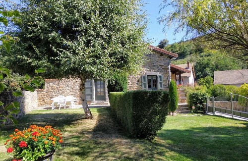 Saint-Poncy Cabaña | Gite Saint-Poncy, 3 bedrooms, 6 persons
