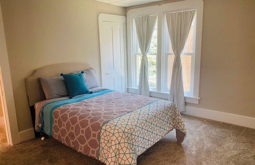 Quincy Casa | Newly remodeled spacious home in the heart of Quincy.