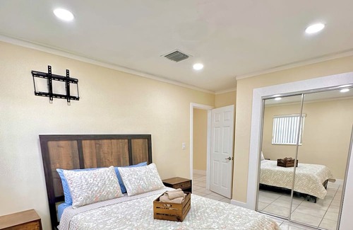 Sunset Casa | Spacious, family friendly home in the heart of Miami