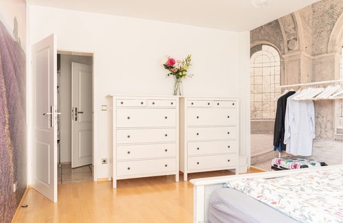 Unterbach Apartamento | Holiday Apartment "Elegante Am See" with Private Terrace & Wi-Fi