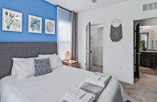 Avery Creek Apartamento | South Asheville Getaway Private Balcony Apt 1
