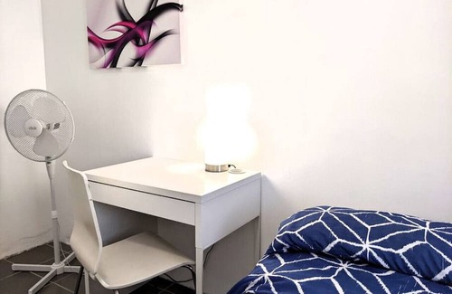 Oak Park Casa | *Promo!* 2-Min to Train Station!