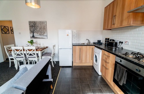 Bristol Apartamento | Cozy Urban - Retreat Modern 1BR - Free Parking