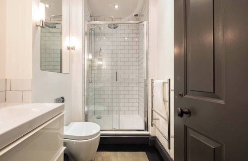 St. Helen's Apartamento | The Notting Hill Apartment by House of Kip - NH5