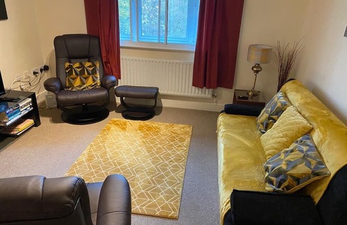 Hatfield Apartamento | Global Boutique Relocation Hatfield 2 Bed Apt near Station W/Free Parking
