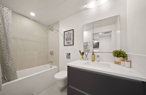 Mount Pleasant Apartamento | Urban Escape Contemporary Haven in Mount Pleasant