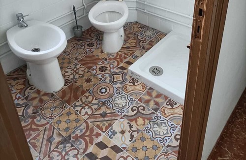 Algeciras Casa | La Jungla en el Centro de Algeciras