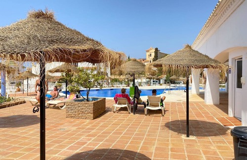 Chimenea Apartamento | Capistrano Playa 715 by Casasol
