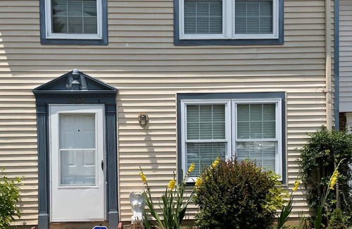 Woodbridge Casa | Fully Furnished Housing at 13508 Getty Lane, Woodbridge, Virginia