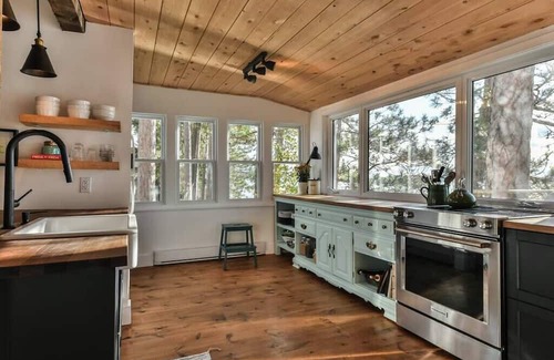 Lac-Brome Chalet De Esquí | Chalet with unique Sauna on Brome Lake