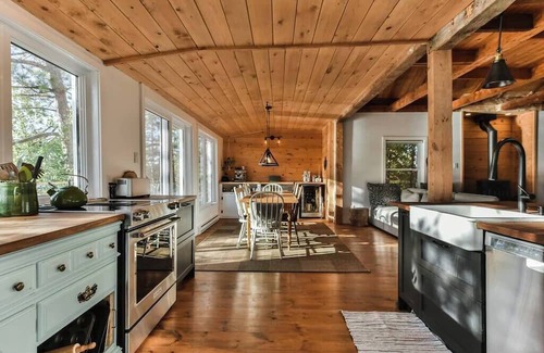 Lac-Brome Chalet De Esquí | Chalet with unique Sauna on Brome Lake