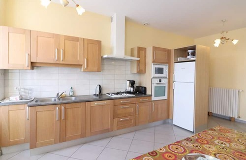 La Trinitat Cabaña | Gite La Trinitat, 4 bedrooms, 12 persons