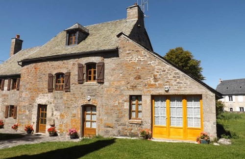 La Trinitat Cabaña | Gite La Trinitat, 3 bedrooms, 8 persons