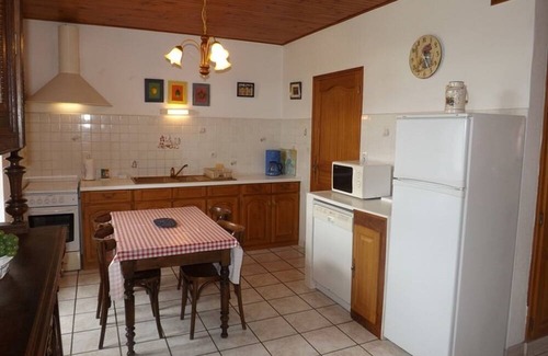 Drugeac Cabaña | Gite Drugeac, 4 bedrooms, 8 persons