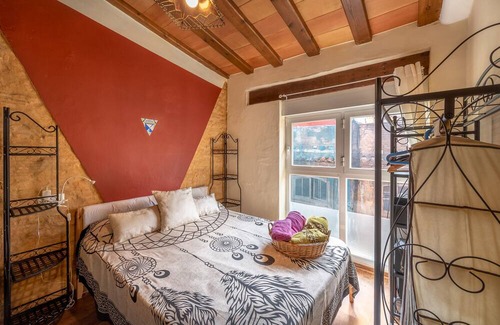 Ciutat Vella Apartamento | Holiday Apartment "Mi Rinconcito En Valencia" with Private Terrace and Wi-Fi