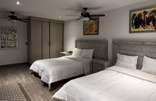 La Cruz Hotel | CASA CARMONA