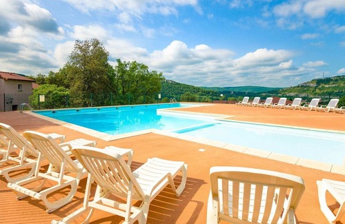 Cajarc Casa | Holiday Home with a terrace near river Lot